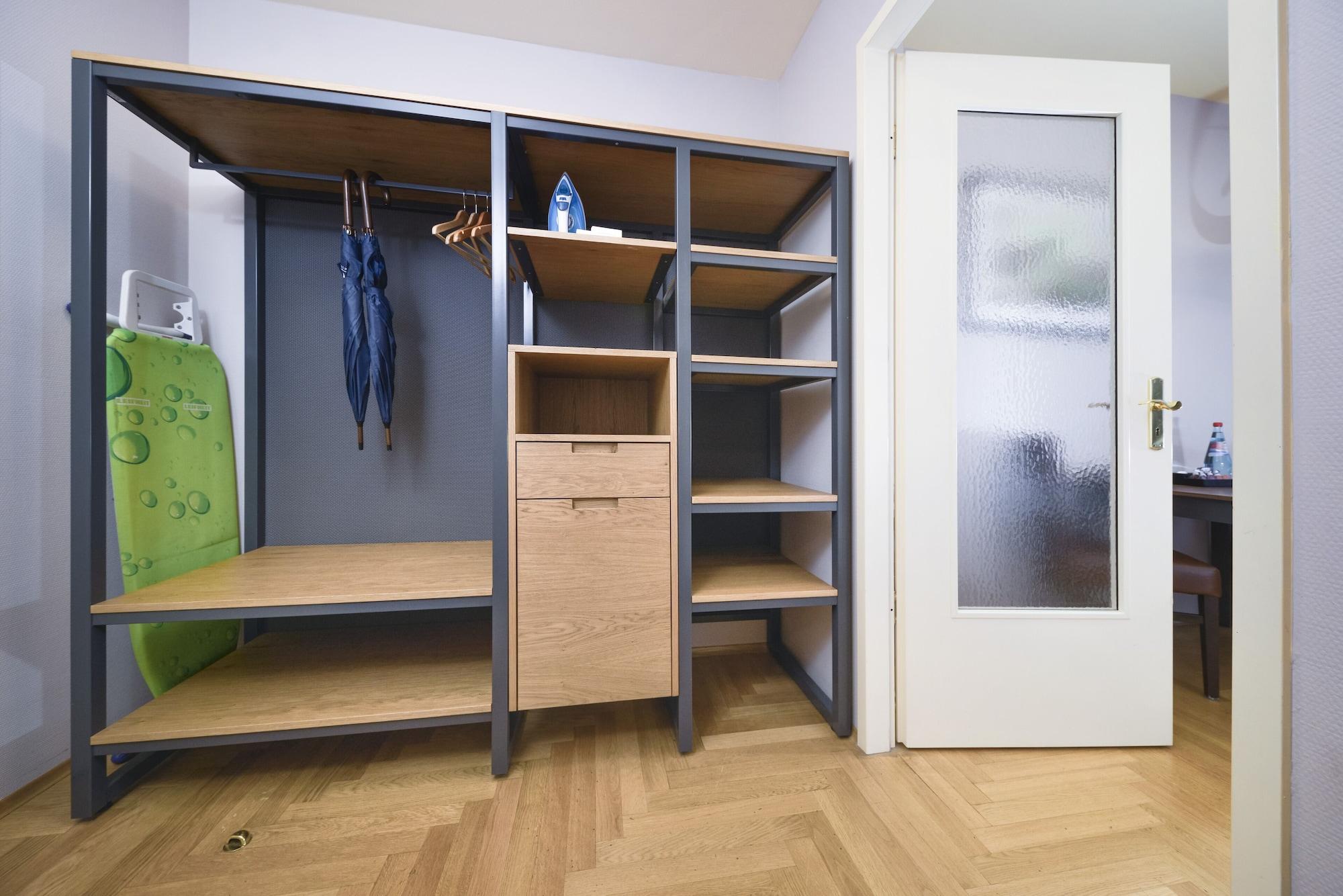 Youth Apartments - Ku'Damm Berlim